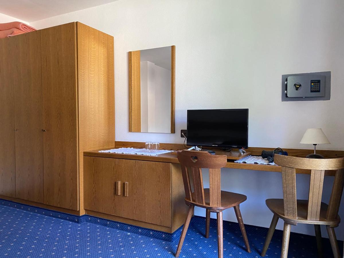 Hotel Friedemann Rasun di Sotto Luaran gambar